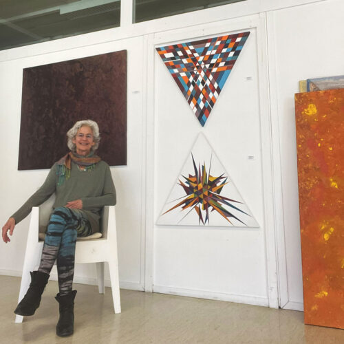 trigons-ruth-with-paintings
